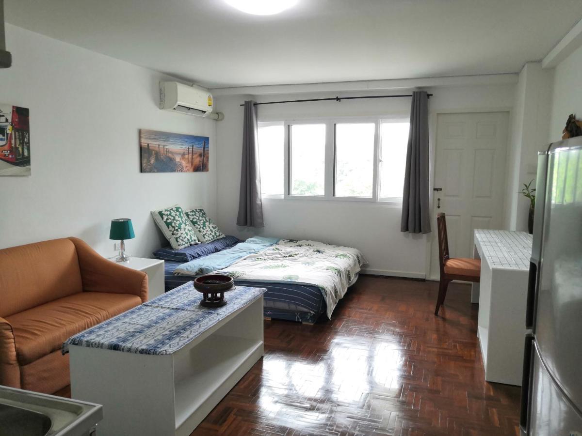 7 Pool Condo Opposite The Train Station Near Old City And Nimman Chiang Mai Exterior foto